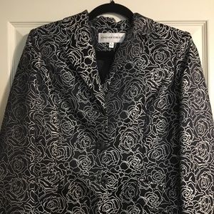 Jones New York suit jacket size 6